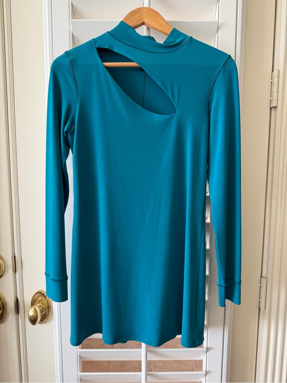 Eva Varo Teal Blue Long Sleeve Cutout Tunic Top